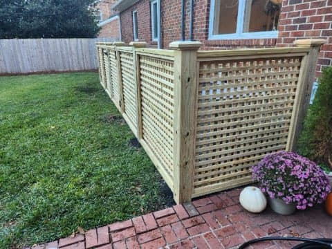 Lattice Privacy Screen — Hampstead