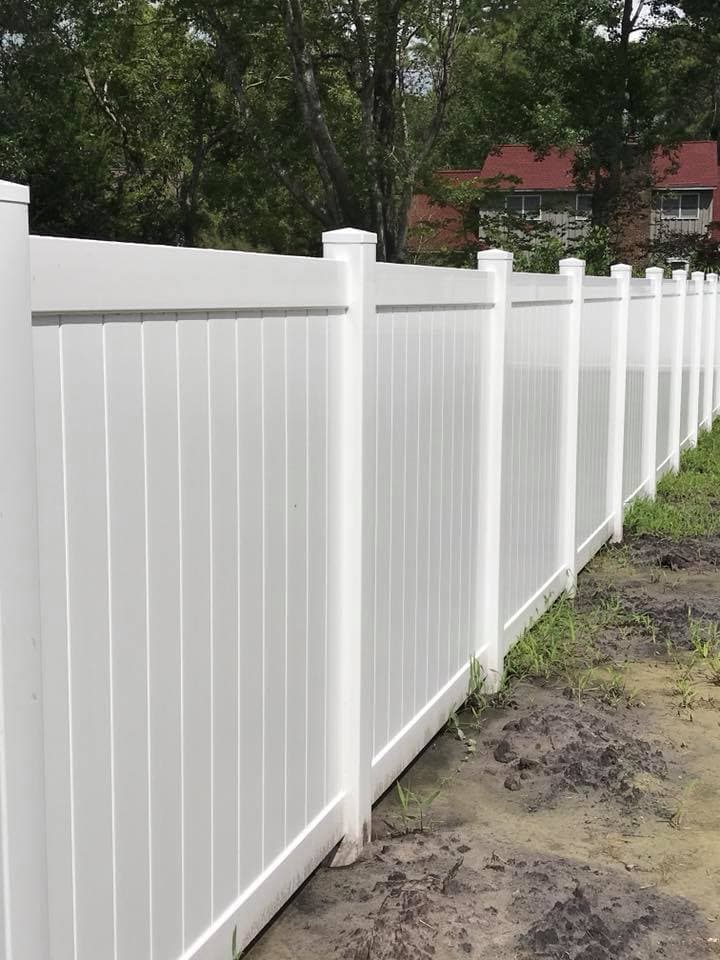 Beautiful fence installation in Leland NC