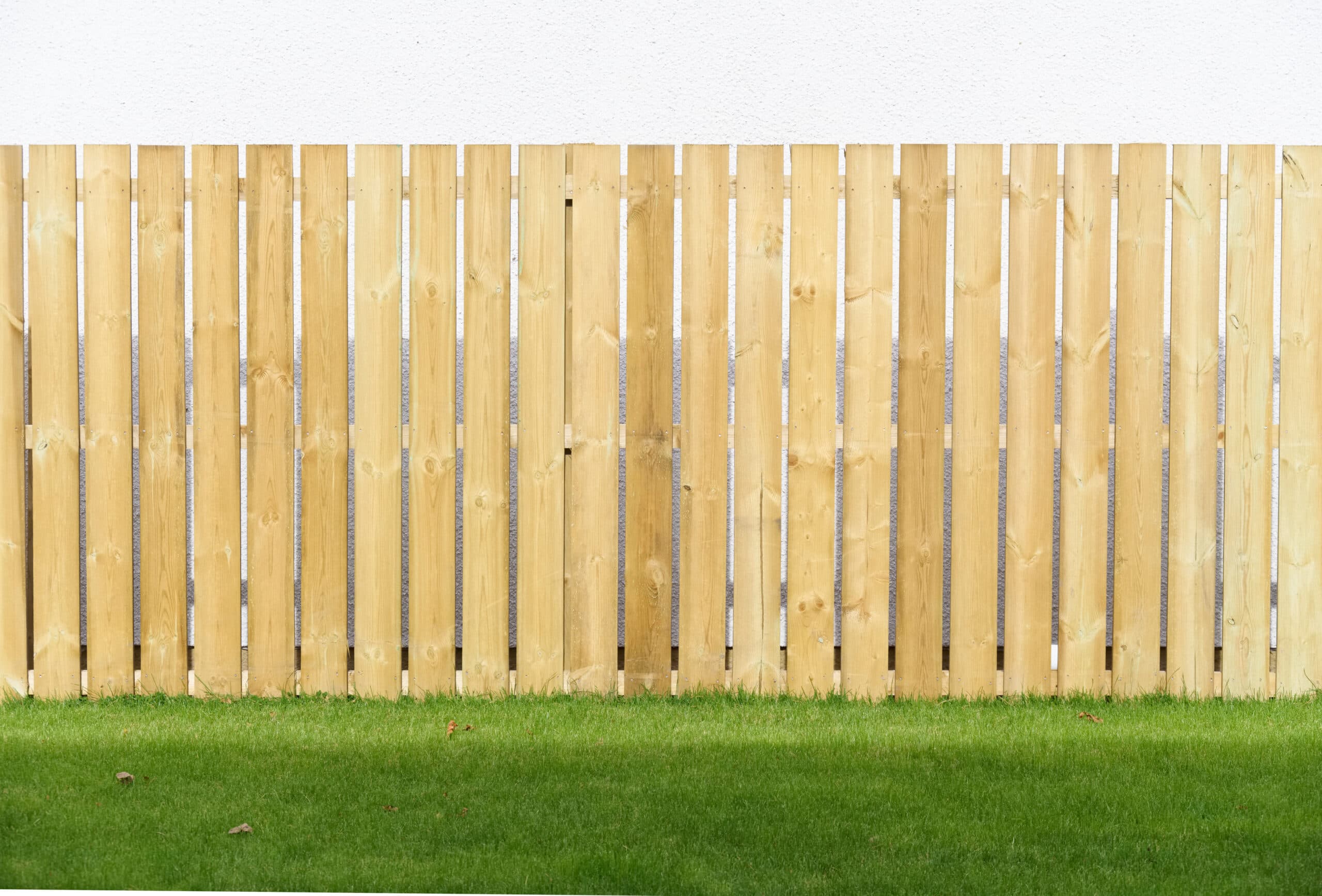 Residential fence by Davis Fence in the Cape Fear region